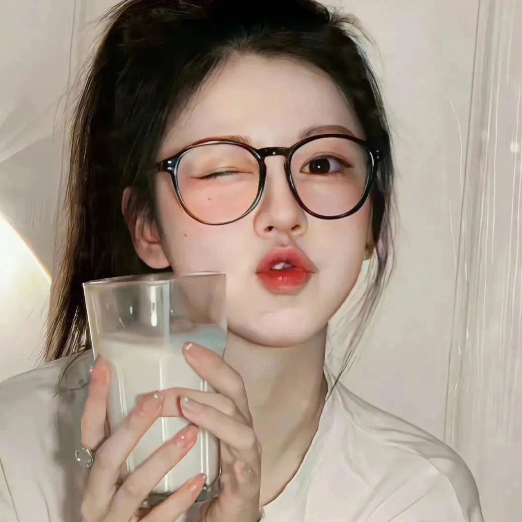 在阳光下腐烂